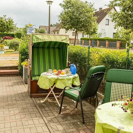 Haus Arvert Appartamento *